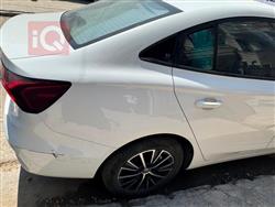 MG 5 Plus